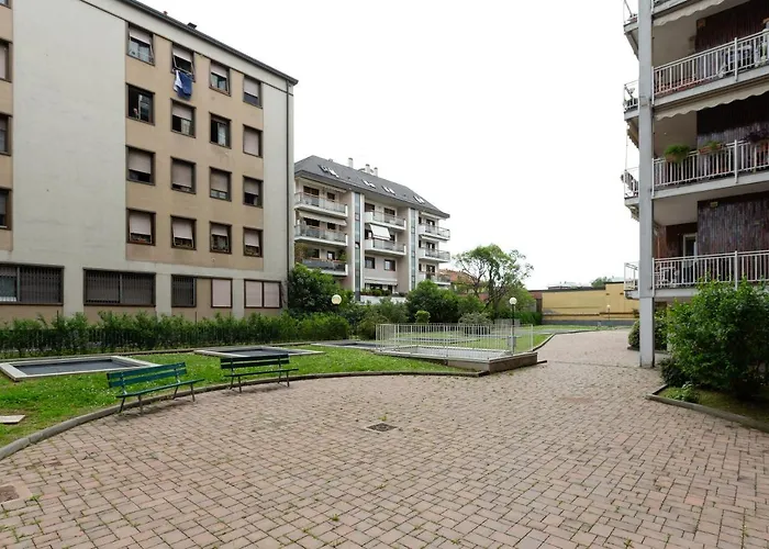 Con Terrazzo A Milano- Greco Pirelli!