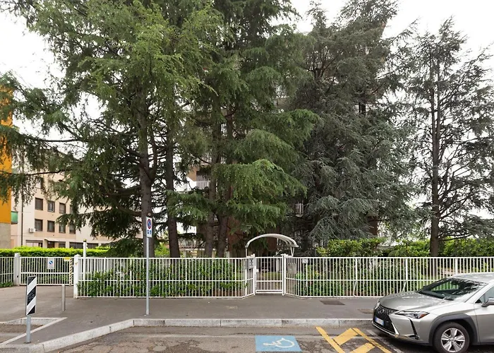 Con Terrazzo A Milano- Greco Pirelli!